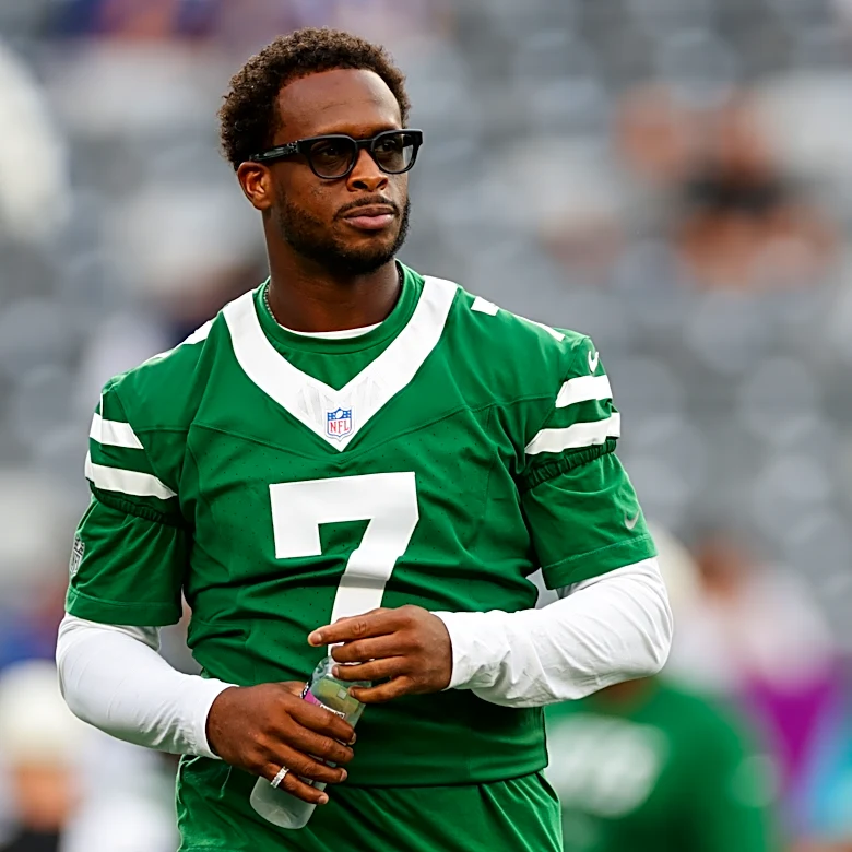Geno Smith is a symbol of redemption in his improbable Jets return. He says being back is an 'honor'