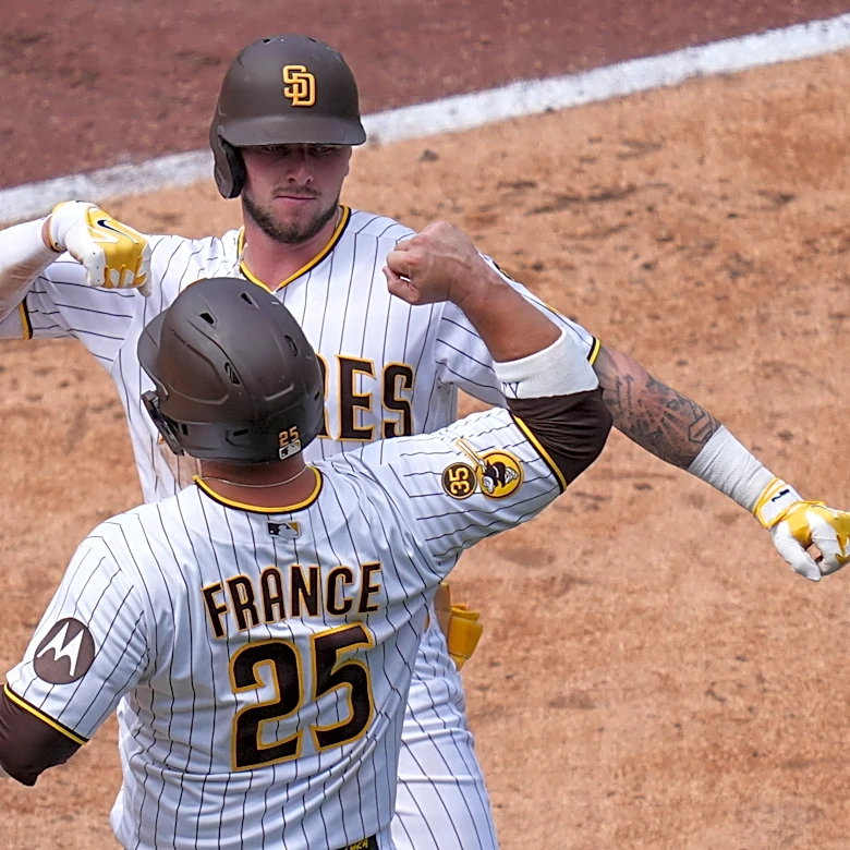 Merrill homers twice and drives in 6 runs in the Padres' 9-2 victory over the Nationals
