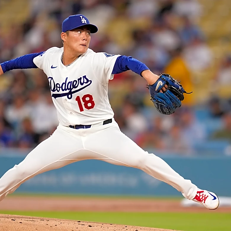 Yamamoto strikes out 10 as the Dodgers rout the Reds 14-1 for 7th straight win