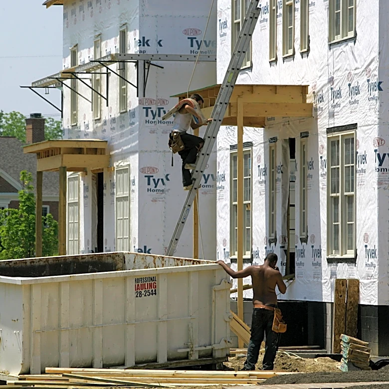 US home sales weaken to slowest pace in more than a year as mortgage rates, home prices climb