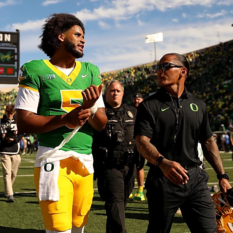 No. 6 Oregon travels to Oklahoma State as Ducks look to get back on track after dropping in polls
