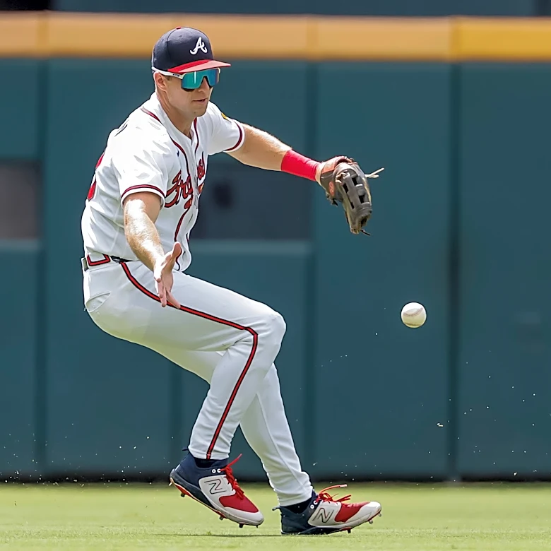 Rays denied potential playoff clinch as Braves win 3-1 behind Martín Pérez and Austin Riley