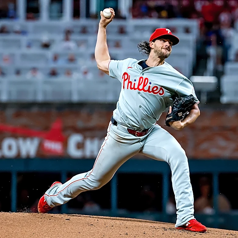 Braves outlast Phillies 6-5 in 11 innings in opener of key NL East series