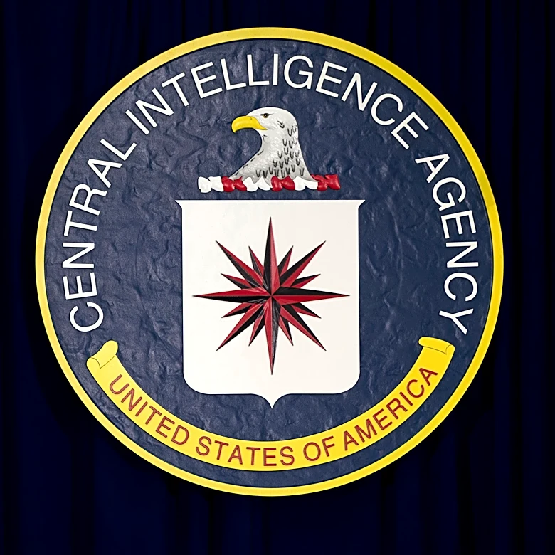 Former CIA official found with gold bars reaches tentative plea deal after charge of salary theft