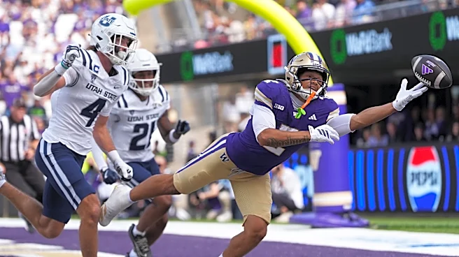 No. 19 Washington struggles in 16-14 victory over Utah State