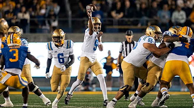 Wayne Knight scores 3 TDs as UCLA beats San Diego State 28-10