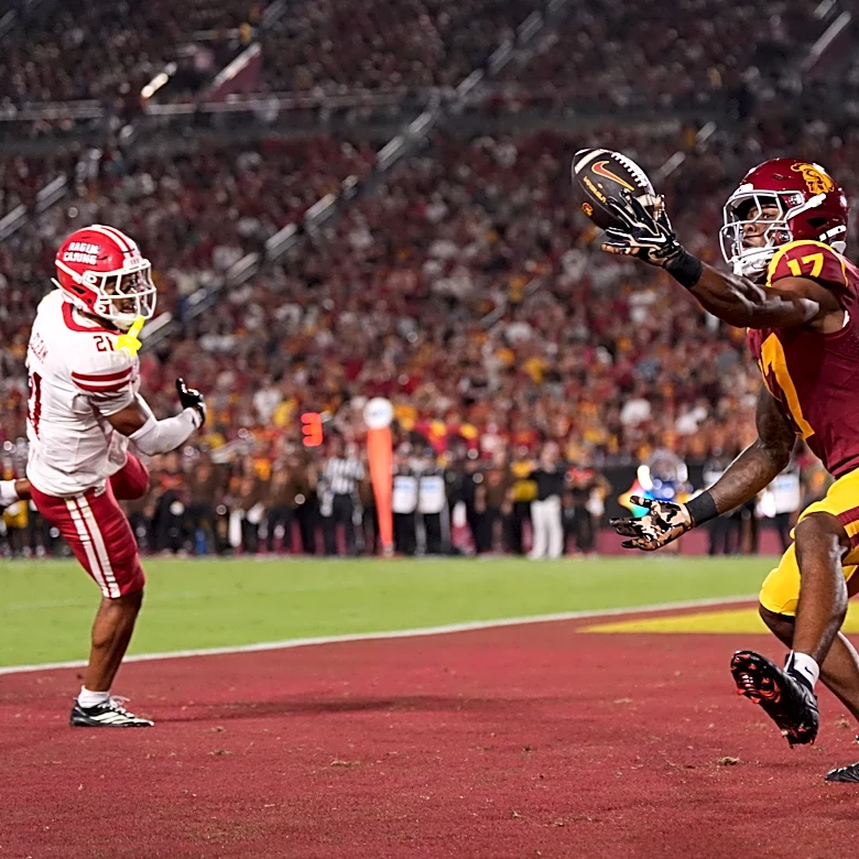 Maiava throws 5 TD passes, No. 14 Southern California beats Louisiana 49-30