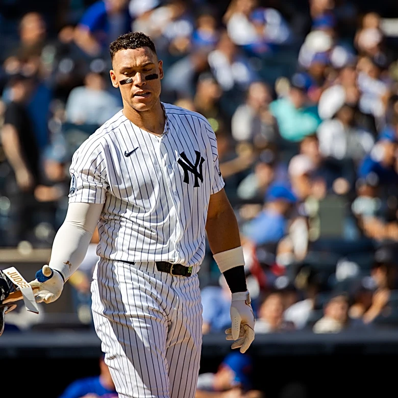 Schlittler takes over big league ERA lead, Yanks beat Mets 2-0 to close in on postseason berth