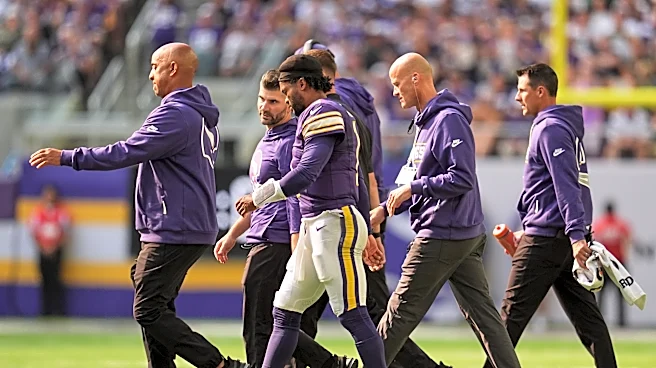Vikings QB Murray leaves his debut in the 1st quarter with a concussion after a hit to the head