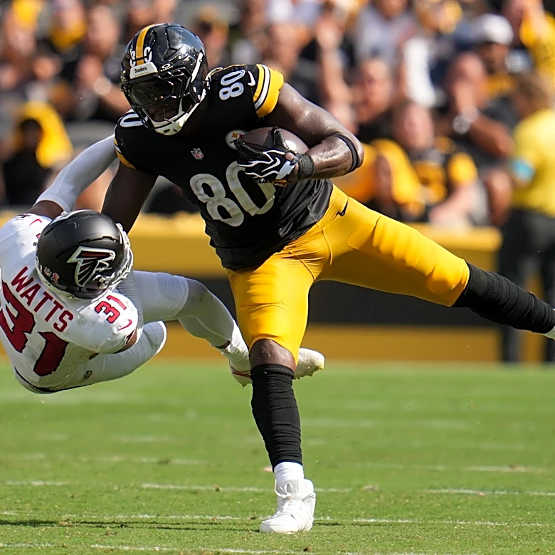 McCarthy stays vague as Steelers sit Joey Porter Jr. amid back rehab, contract limbo