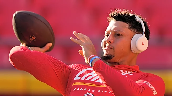 Chiefs start undrafted rookie Kahlil Benson at left tackle with Josh Simmons out in opener vs Denver