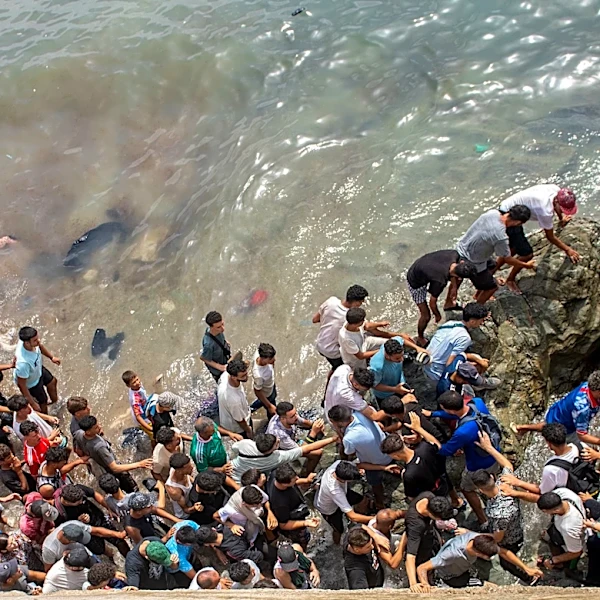Italy extends border controls on visitors from Spain as migration feud continues