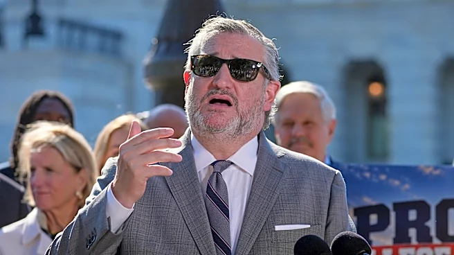 College sports bill clears first major hurdle in the Senate