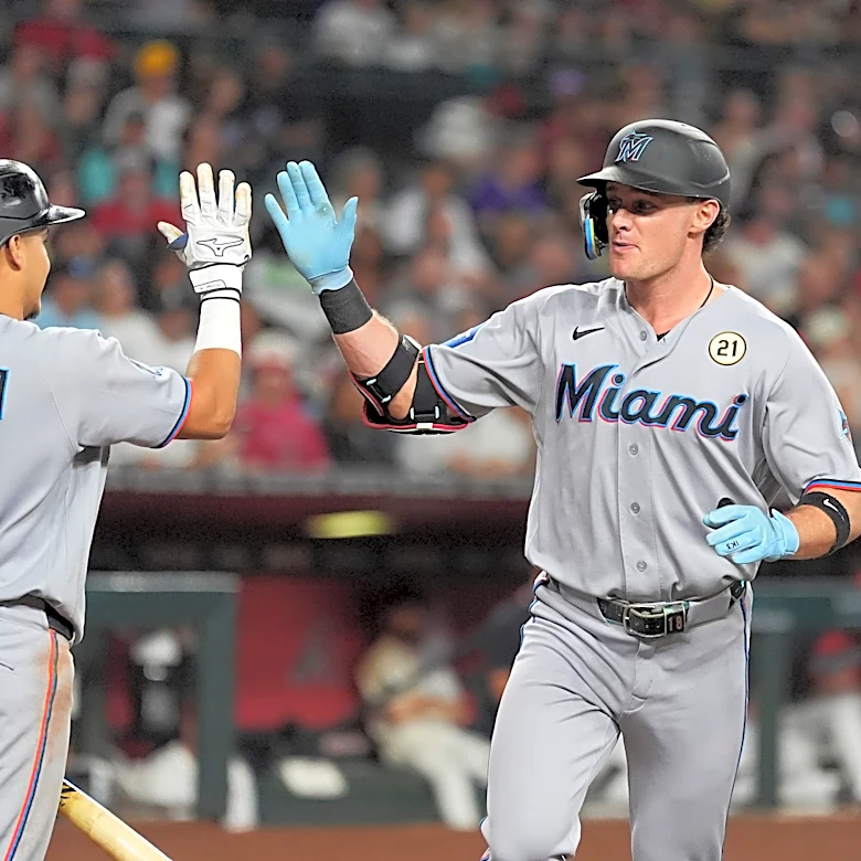 Esteury Ruiz hits 3-run double in 11th to lift Marlins to 4-2 win, damaging D-backs' playoff hopes