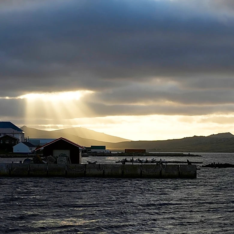 Argentine judge orders halt to Falklands oil project as tensions with Britain rise