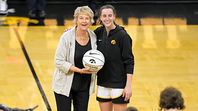 Billie Jean King to present Lisa Bluder with the Joe Lapchick Character Award