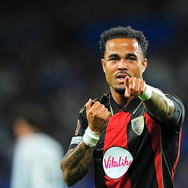 Bournemouth beats Real Sociedad 2-1 in its first European match. Juventus, Crystal Palace win big