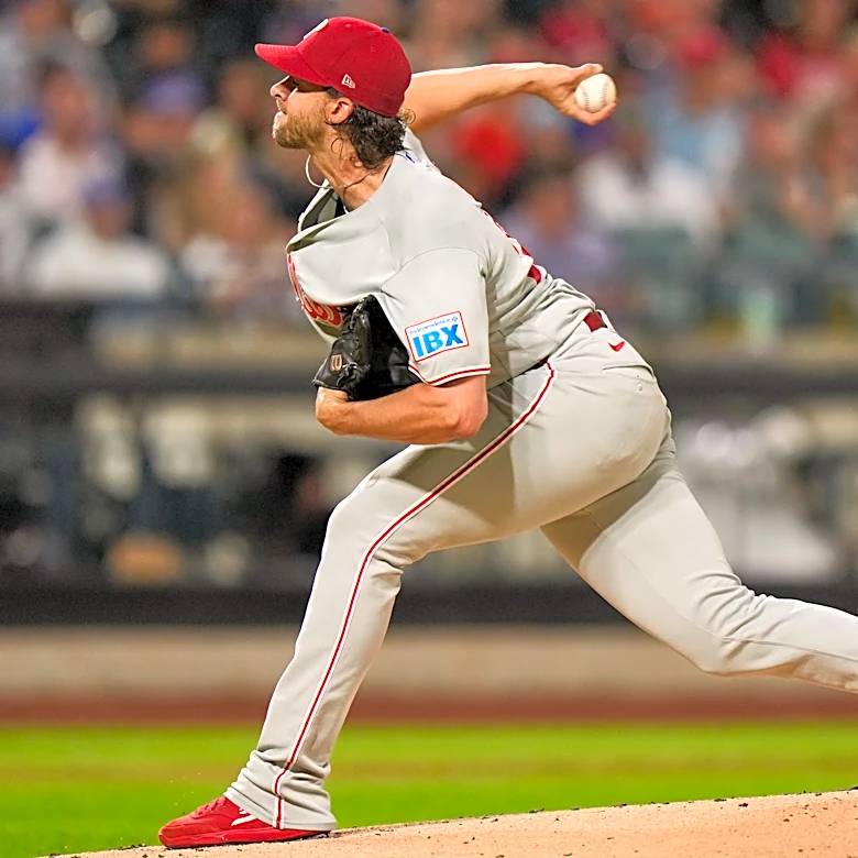 Nola dominates Mets in 3-0 win as Phillies tie Cubs for top NL wild card