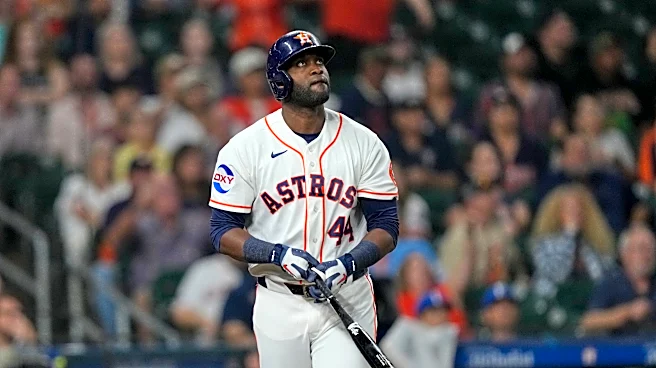 Alvarez hits 40th home run, Astros beat Royals 6-2 to move 1 game ahead of Rangers for AL West lead