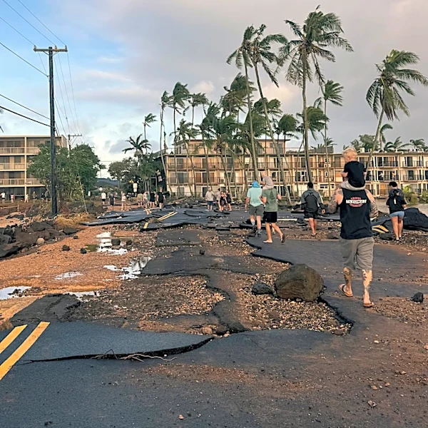 Kauai small businesses ask tourists to return after Hurricane Lowell, with aloha and some patience