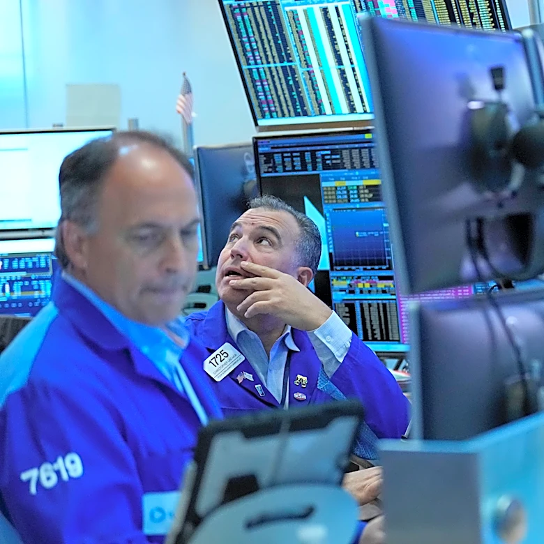 Wall Street drifts as bond yields rise and oil prices swing