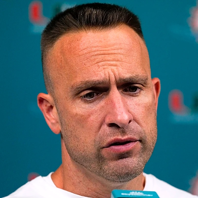 Dolphins rule out edge rusher Chop Robinson with a concussion for Week 2 at San Francisco