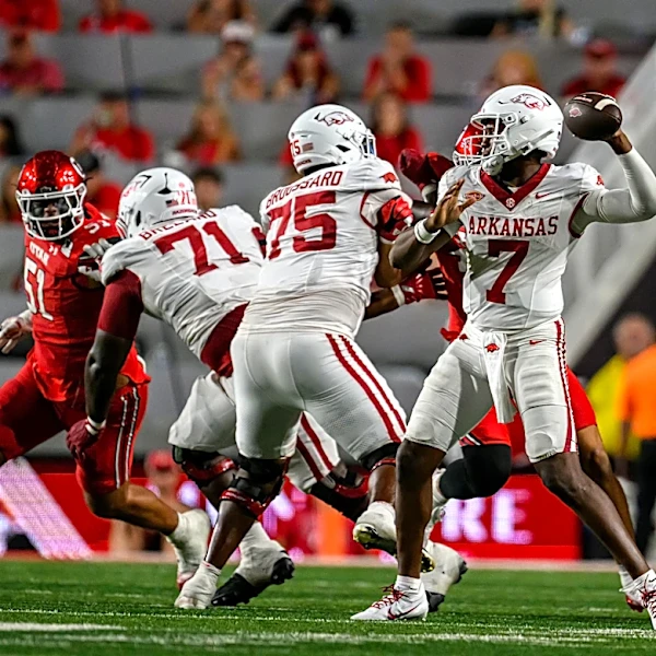 Arkansas trustees order a sweeping review to revive Razorbacks football