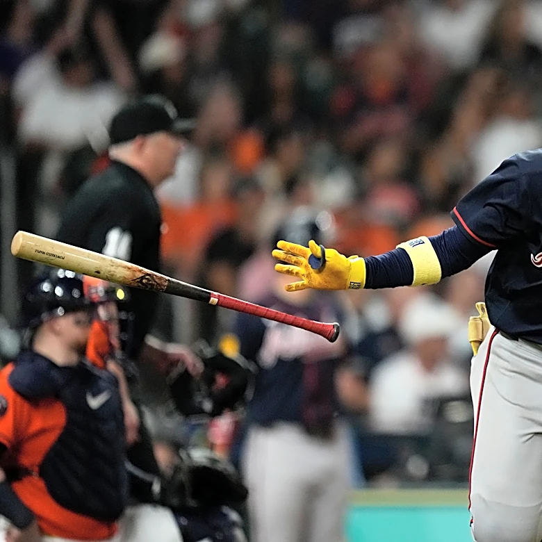Braves punch playoff ticket as Harris, Acuña and Olson launch 2-run homers in 6-2 win over Astros