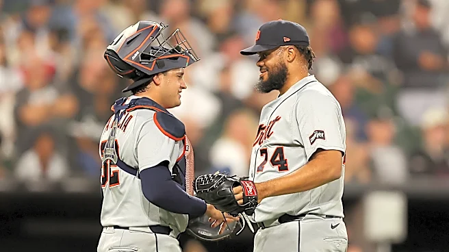White Sox blow 6-run lead and fall out of 1st place in AL Central with 11-8 loss to Tigers