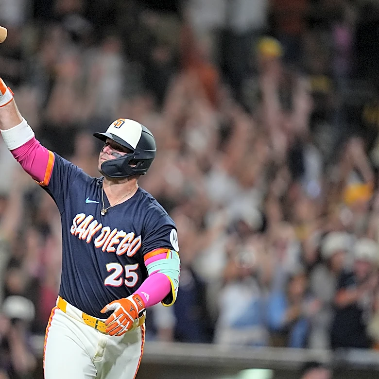 Ty France's 3-run homer helps Padres to 8-2 win over Marlins and into tie for top NL wild-card spot
