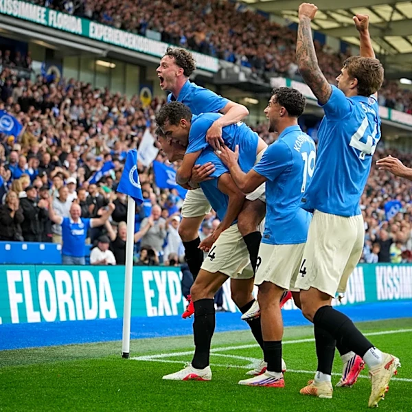 Arsenal loses for first time in Premier League title defense and more pain for Tottenham