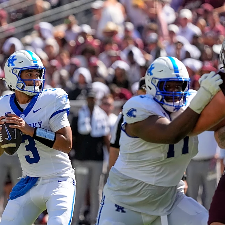 Kentucky stuns No. 9 Texas A&M 31-21 in coach Will Stein's first road game
