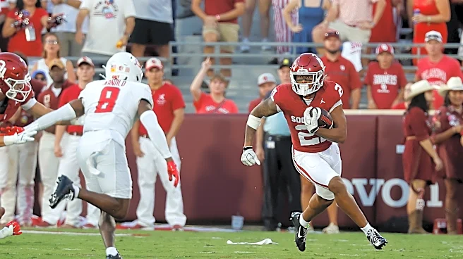 Mateer throws 2 touchdown passes, No. 24 Oklahoma looks shaky again in 14-6 win over New Mexico
