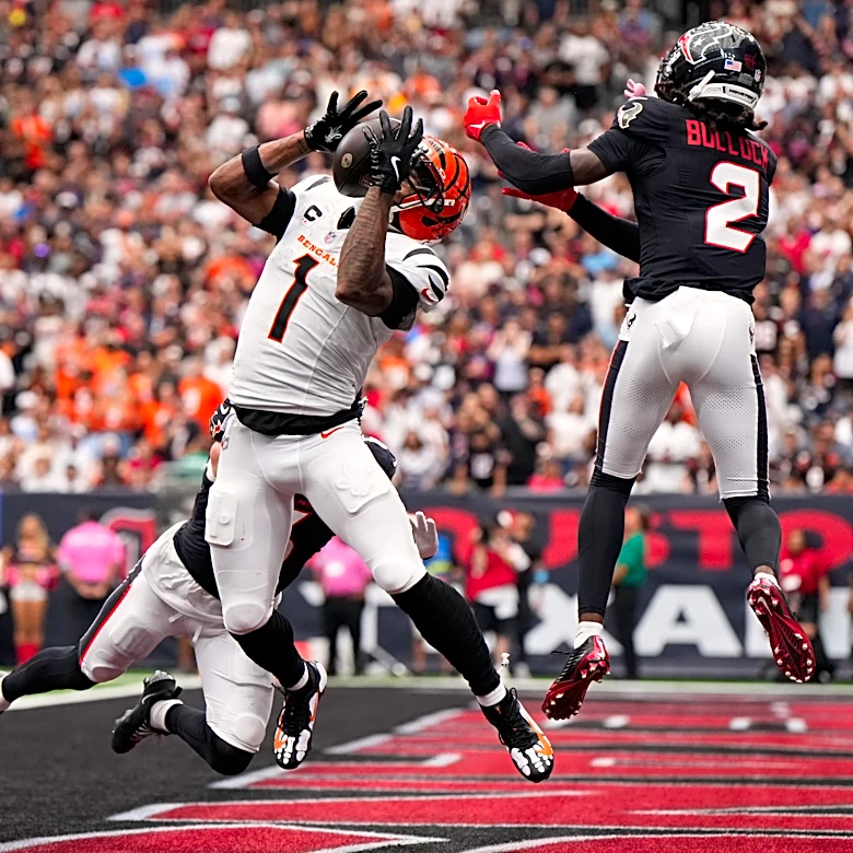 Ja'Marr Chase scores 2 TDs on passes from Joe Burrow to lead the Bengals past the Texans 20-6