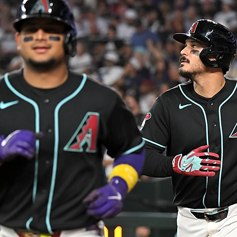 Arenado hits grand slam in the Diamondbacks' 8-4 victory over the Yankees