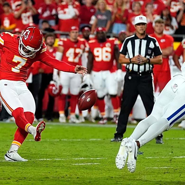 Mahomes and Walker shine, Butker hits winning 40-yarder as Chiefs beat Colts 33-30 in OT