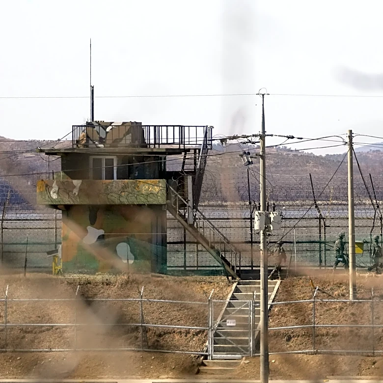 Explosion injures 3 South Korean military officers in border area with North Korea