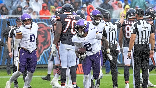Vikings' defense is again well-connected and well-coached, at the direction of Brian Flores