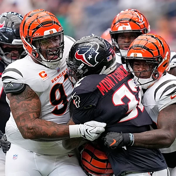 Stifling defense, Burrow give Bengals a different outlook this season at 2-0