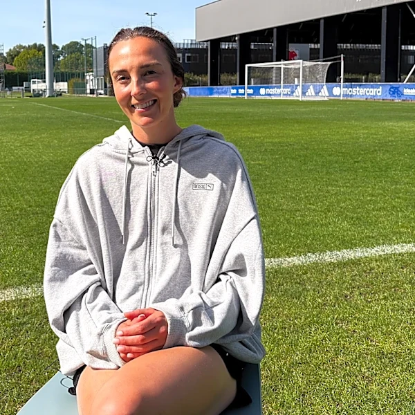 New signing Caroline Weir wants to help OL Lyonnes return to the top of women's soccer