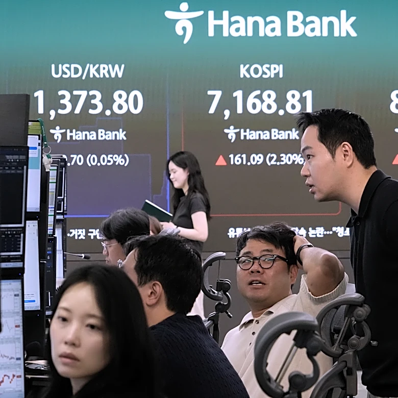 Global benchmarks mostly rise after Wall Street's rally