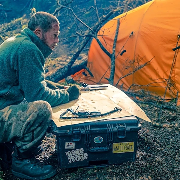 Movie Review: In ‘Heart of the Beast,’ Brad Pitt and a dog try to survive in the wild