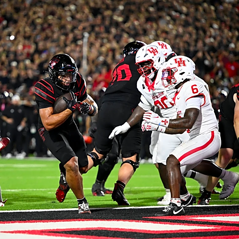 No. 11 Texas Tech playing with a different vibe in second straight 3-0 start