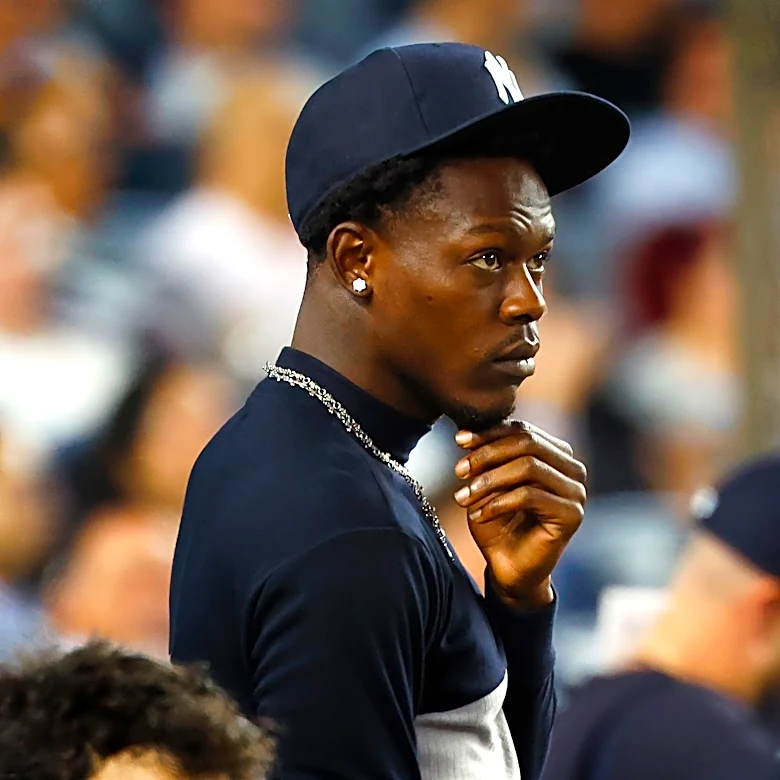 Yankees activate 2B Jazz Chisholm Jr. following short IL stint with sprained right thumb