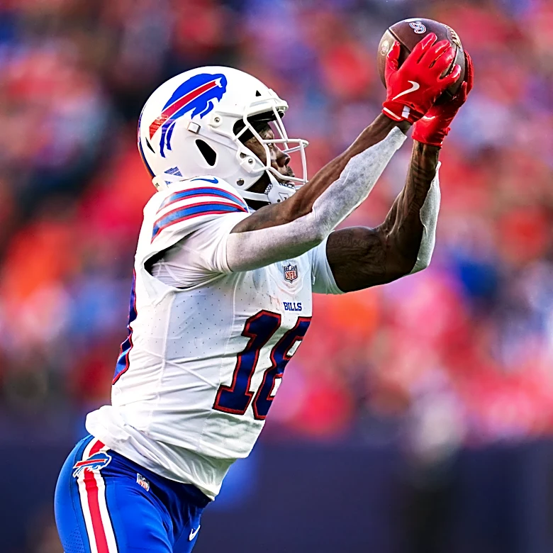 The 49ers agree to deal to add WR Brandin Cooks to practice squad, AP source says