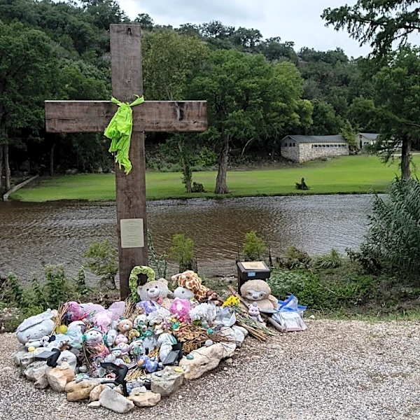 Texas investigators seek evidence of manslaughter, other crimes in 27 flood deaths at Camp Mystic