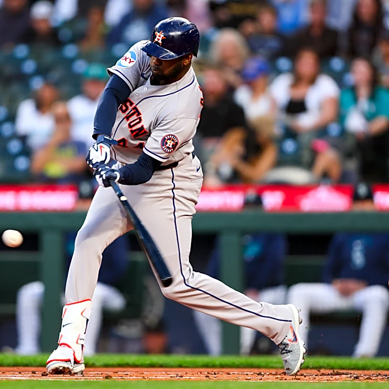 Triple Crown still within reach for Astros slugger Yordan Alvarez after big game in Seattle