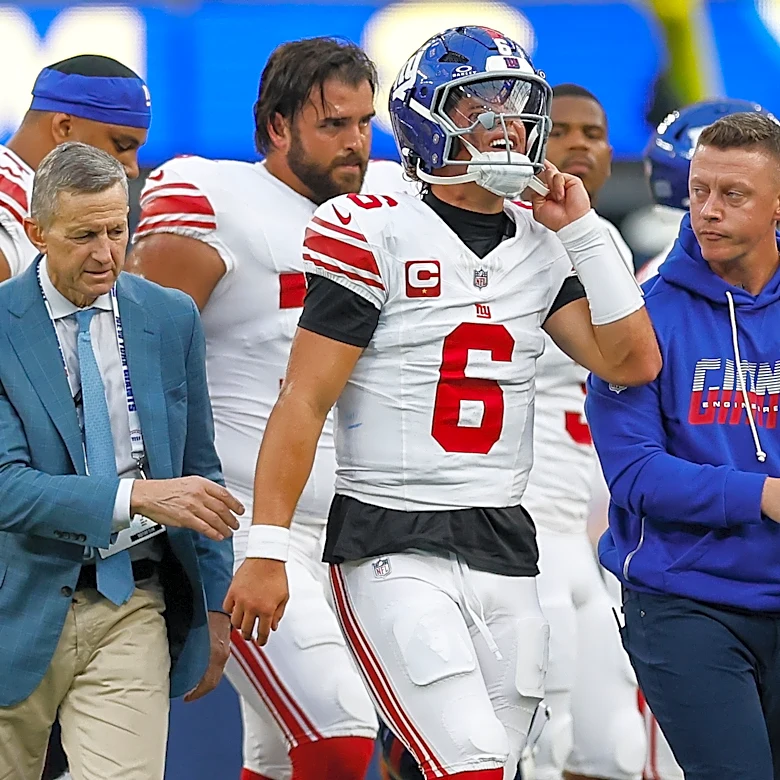 Giants QB Jaxson Dart is expected to have season-ending knee surgery, AP source says