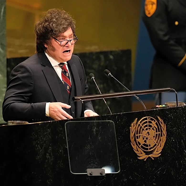 Milei renews Argentina’s Falklands claim at the UN, urging a "peaceful solution"