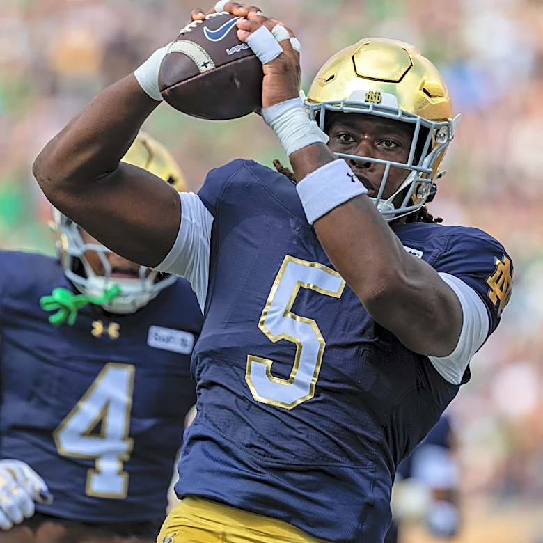 DE Boubacar Traore and No. 3 Notre Dame return to Purdue, aiming for 4-0